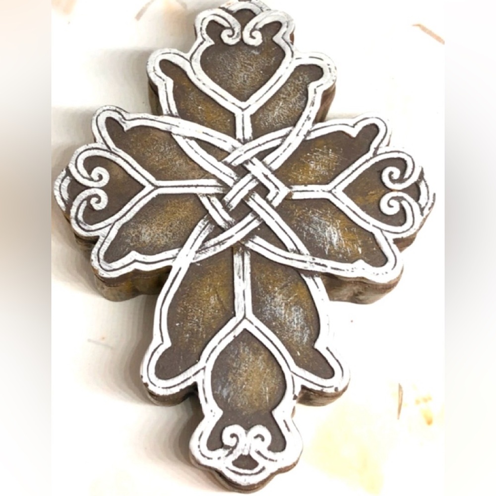 Vintage Celtic Cross Brown White Stone Look Resin Jewelry or Trinket Box 4” x 3”
